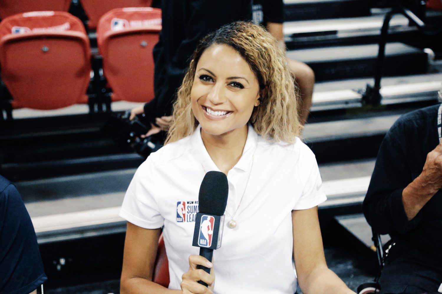 Alexis Morgan Sports And Entertainment Reporter